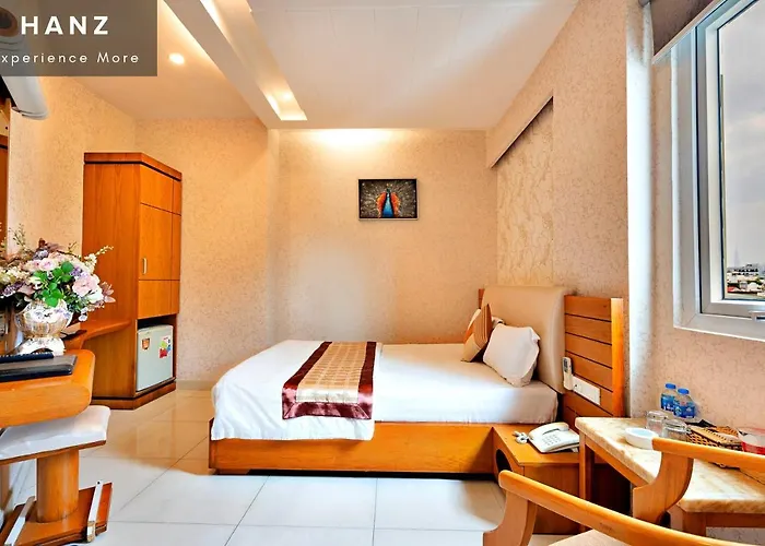 S79 Happy 2 Hotel